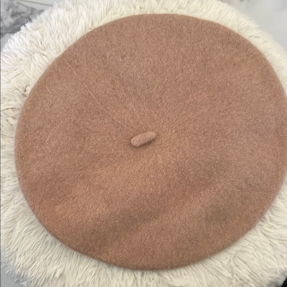Womens Wool Beret in Camel